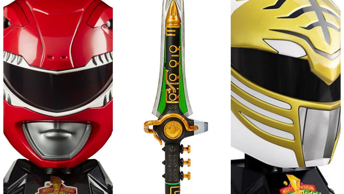 power-rangers-lightning-collection-props-top